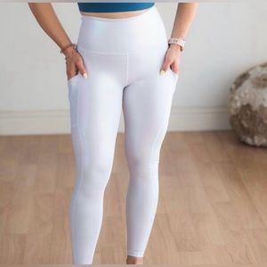 White pearl iridescent workout leggings Large Running Yoga High Waisted unicorn